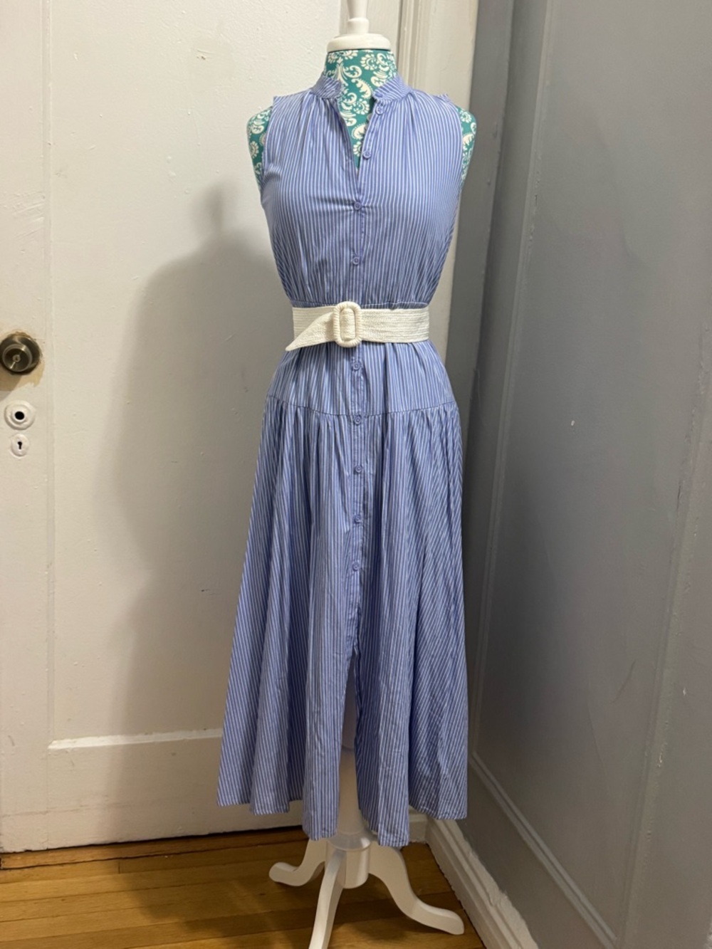 Who What Wear Maxi Stripe Blue Sleveless Dress